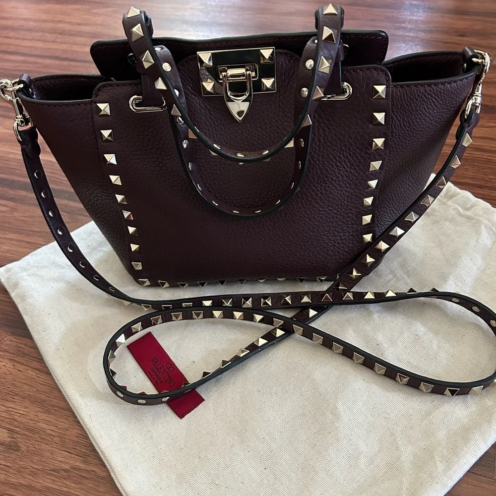 Valentino Garavani Rockstud Mini Tote - Picture 5 of 11